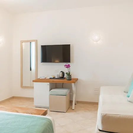 Cdshotels - Ninfe Saracene Hotel Le Castella (Calabria)